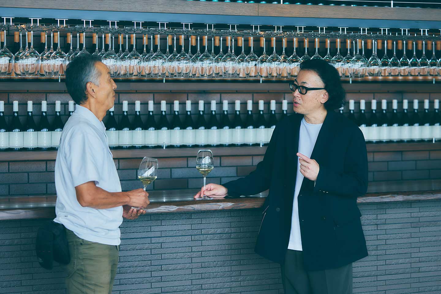 NIKI Hills Winery総支配人の舟津さんとひぐち君