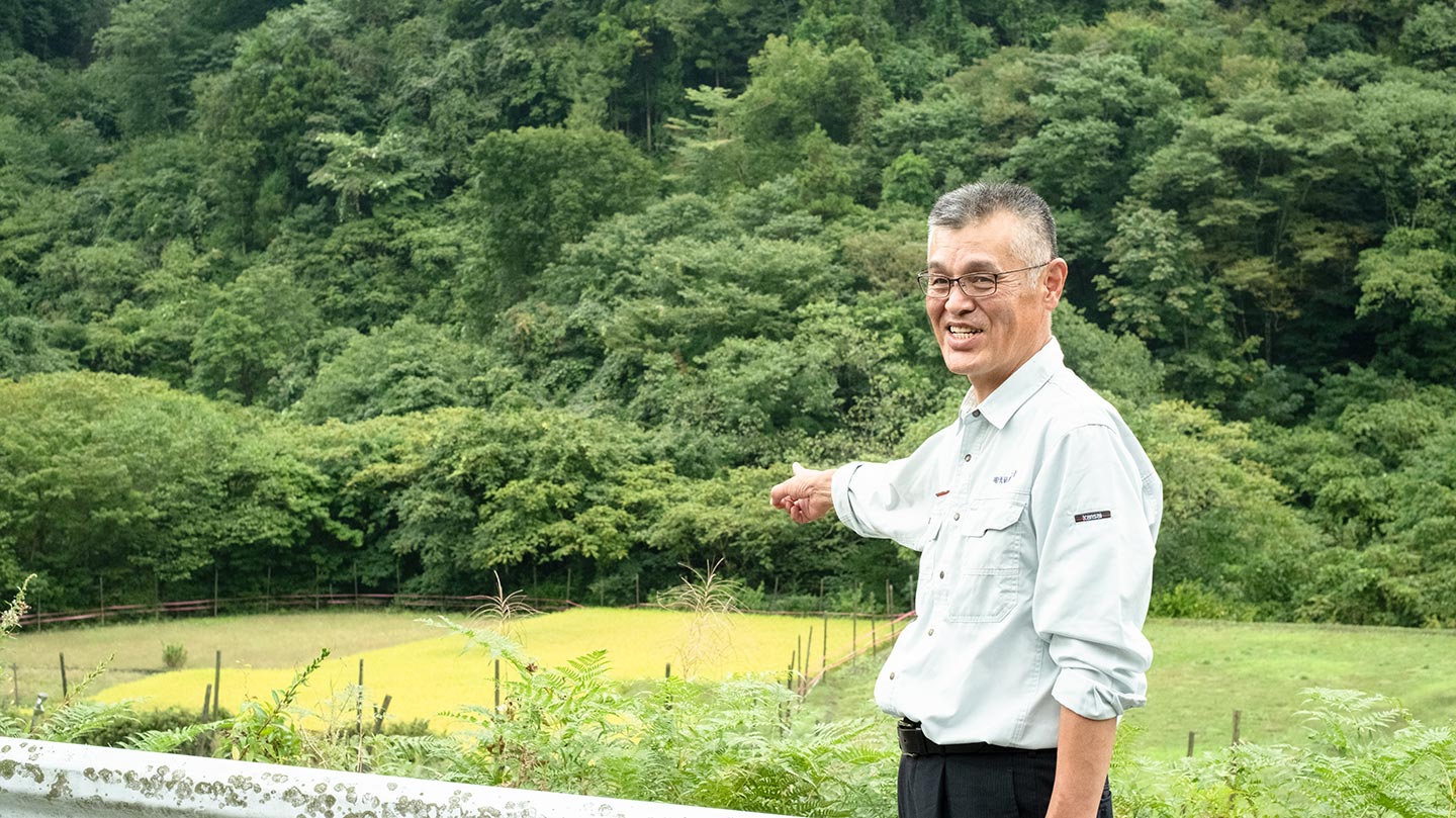 バイオ炭による土壌改良を実施した佐藤充さんの水田