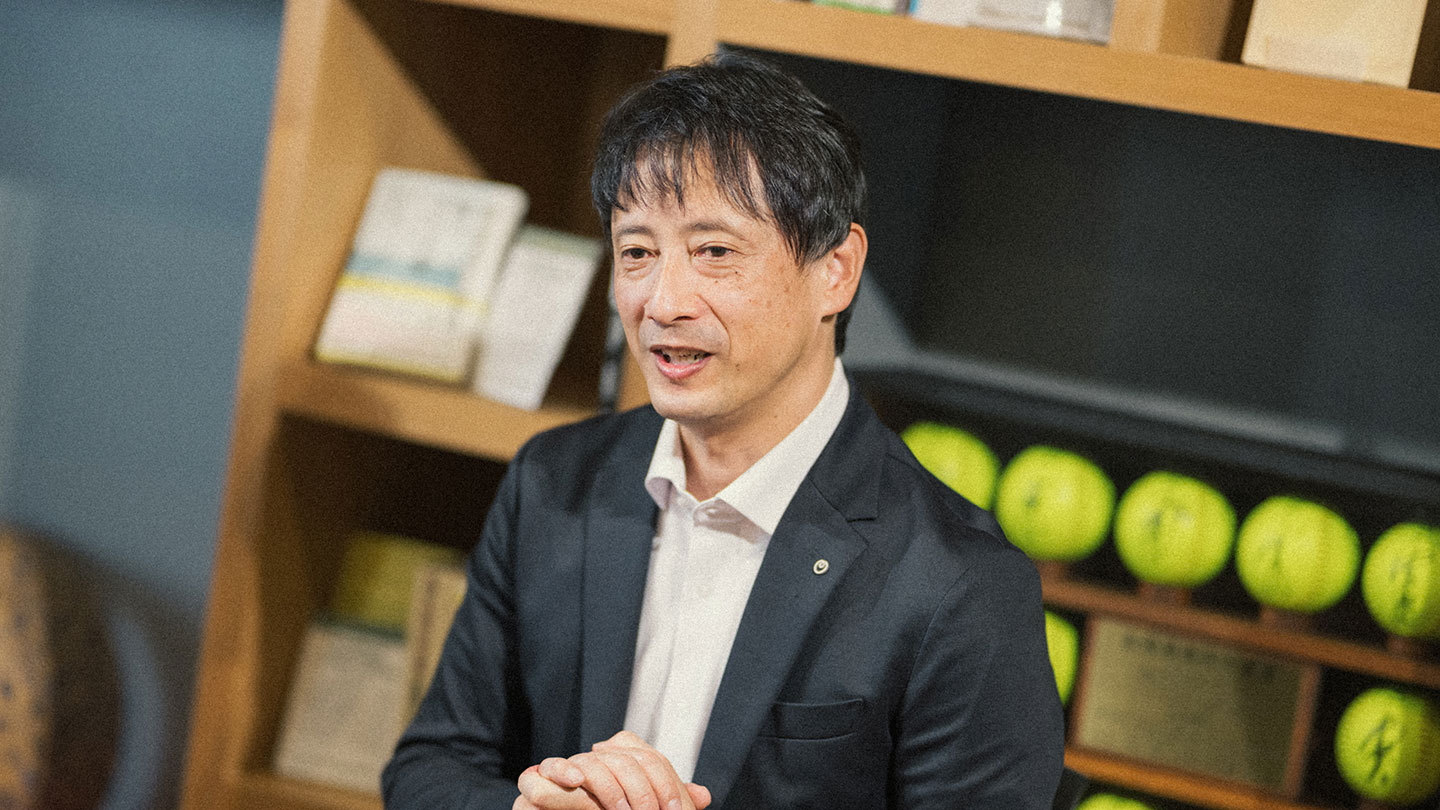 NTT DXパートナーの長谷部豊さんが話している様子